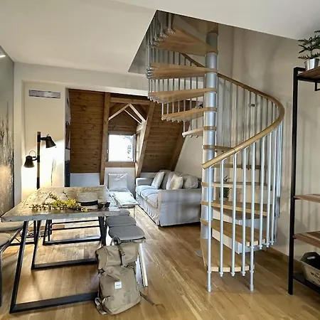 La Glera. En El Centro De דירה