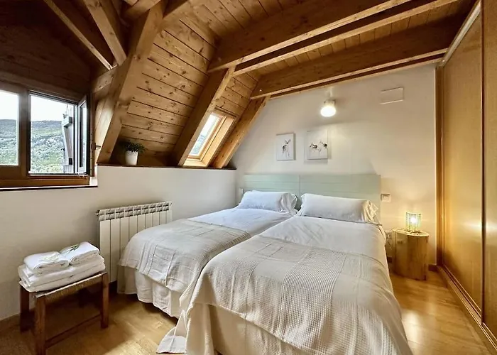 Apartamento La Glera. En El Centro De Sallent de Gállego